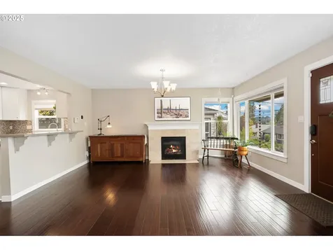 245 SE 74th Avenue Portland OR 97215