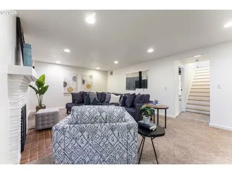 7314 N Fowler Avenue Portland OR 97217