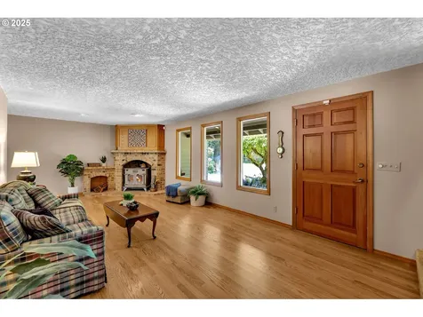 317 SW 23rd Circle Battle Ground WA 98604