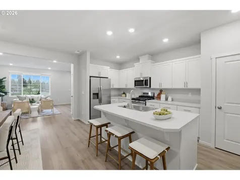 11306 NW 317th Avenue North Plains OR 97133