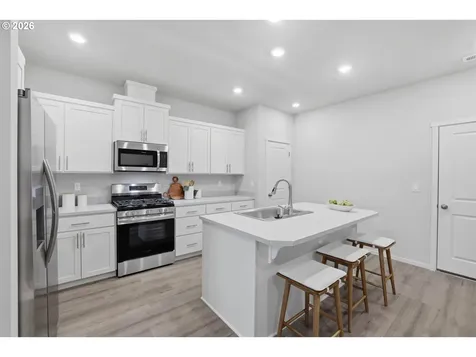 11306 NW 317th Avenue North Plains OR 97133