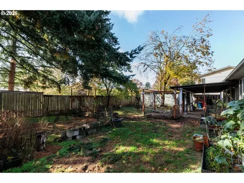 11220 S Parkland Court Oregon City OR 97045