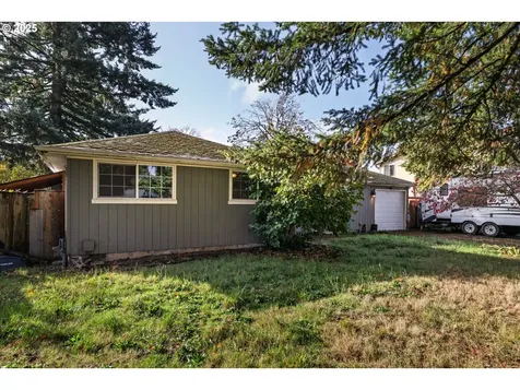 11220 S Parkland Court Oregon City OR 97045