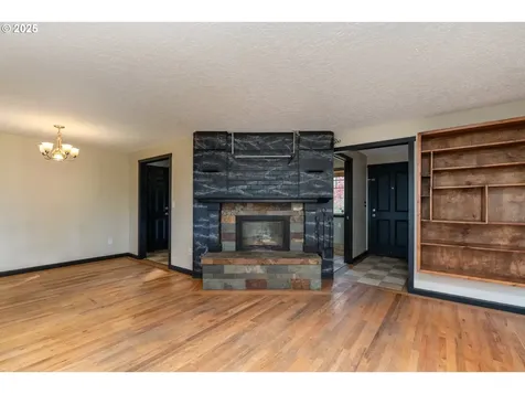 11220 S Parkland Court Oregon City OR 97045
