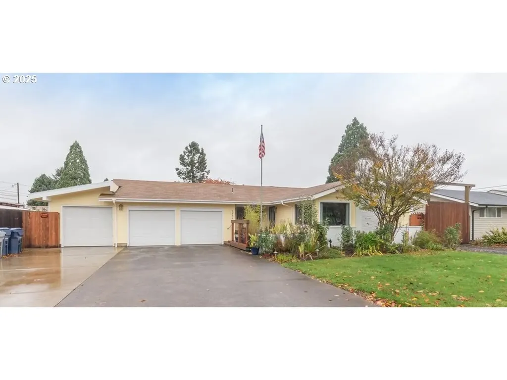 3854 Jasper Road Springfield OR 97478