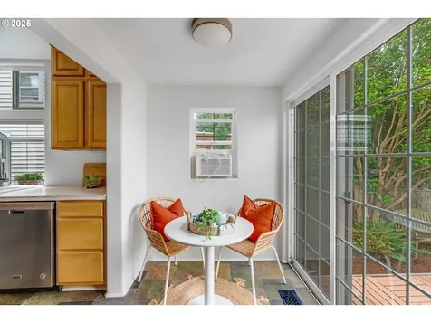 2951 NE 35th Avenue Portland OR 97212