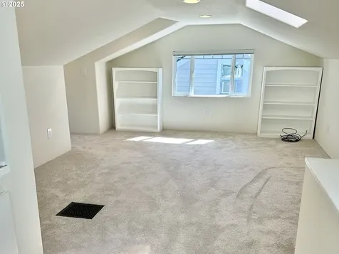 2951 NE 35th Avenue Portland OR 97212