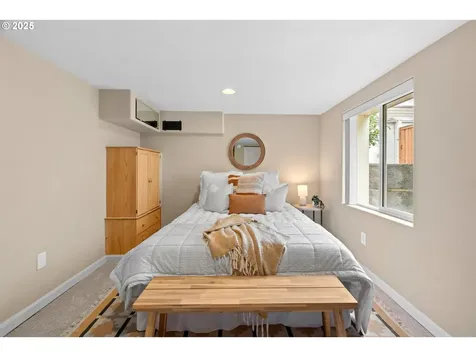 2951 NE 35th Avenue Portland OR 97212