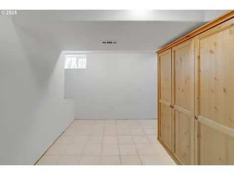 2951 NE 35th Avenue Portland OR 97212