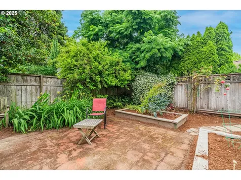 2951 NE 35th Avenue Portland OR 97212