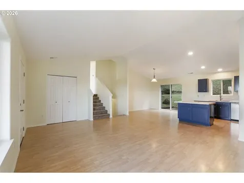 3220 NW Pacific Rim Drive Camas WA 98607
