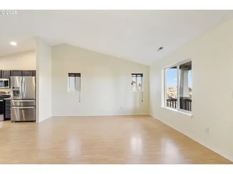 3220 NW Pacific Rim Drive Camas WA 98607