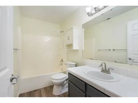 3220 NW Pacific Rim Drive Camas WA 98607