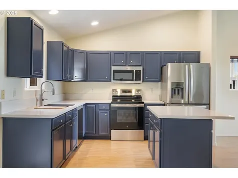 3220 NW Pacific Rim Drive Camas WA 98607