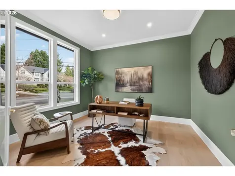 1864 SW Dickinson Lane Portland OR 97219