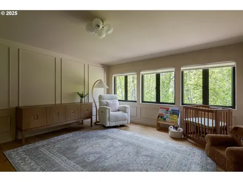 4203 SW 48th Place Portland OR 97221