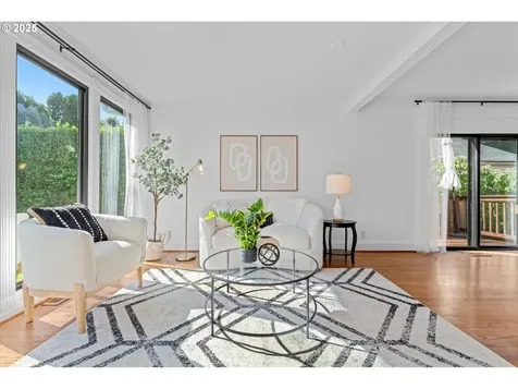 2526 NE 62nd Avenue Portland OR 97213