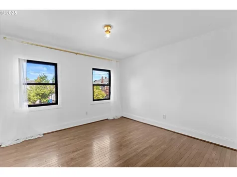 2526 NE 62nd Avenue Portland OR 97213