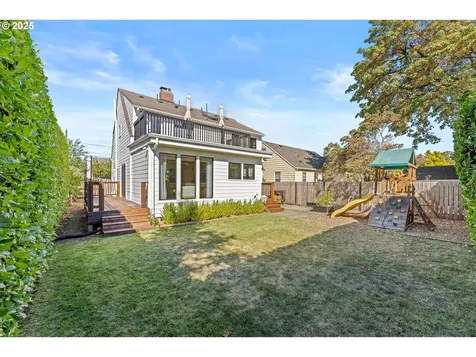 2526 NE 62nd Avenue Portland OR 97213