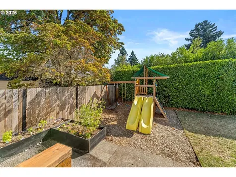2526 NE 62nd Avenue Portland OR 97213