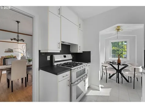 2025 NE 56th Avenue Portland OR 97213