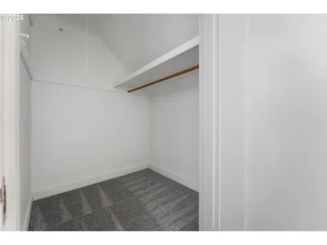 2025 NE 56th Avenue Portland OR 97213