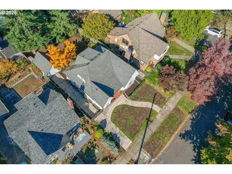 2025 NE 56th Avenue Portland OR 97213