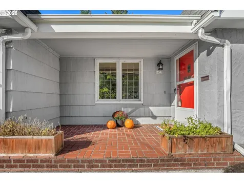 2025 NE 56th Avenue Portland OR 97213