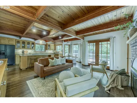 5171 Solar Heights Drive Eugene OR 97405
