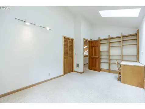 5171 Solar Heights Drive Eugene OR 97405