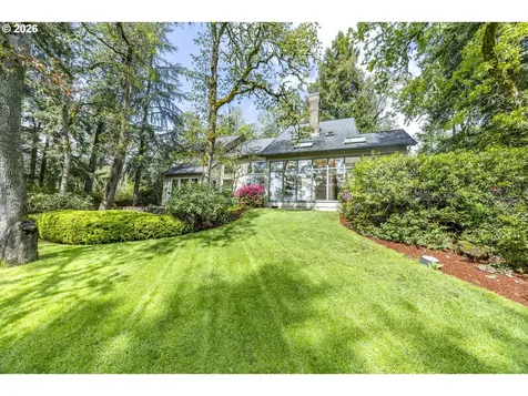 5171 Solar Heights Drive Eugene OR 97405