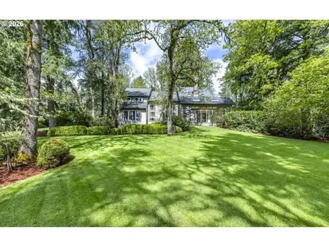 5171 Solar Heights Drive Eugene OR 97405