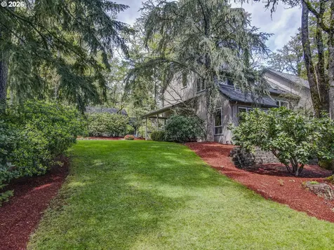 5171 Solar Heights Drive Eugene OR 97405