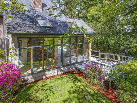 5171 Solar Heights Drive Eugene OR 97405