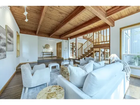 5171 Solar Heights Drive Eugene OR 97405