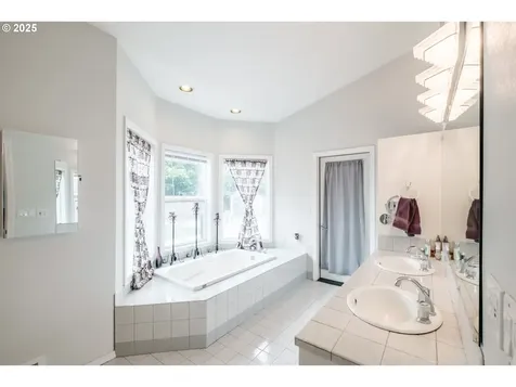 797 Laguna Drive NE Keizer OR 97303