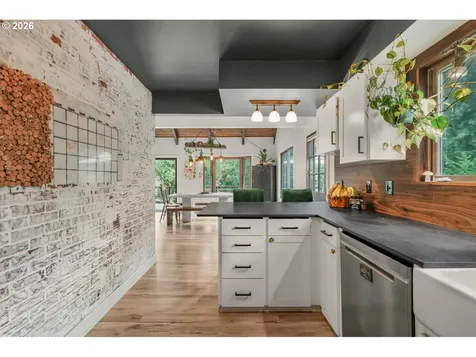14895 SW 141st Avenue Portland OR 97224