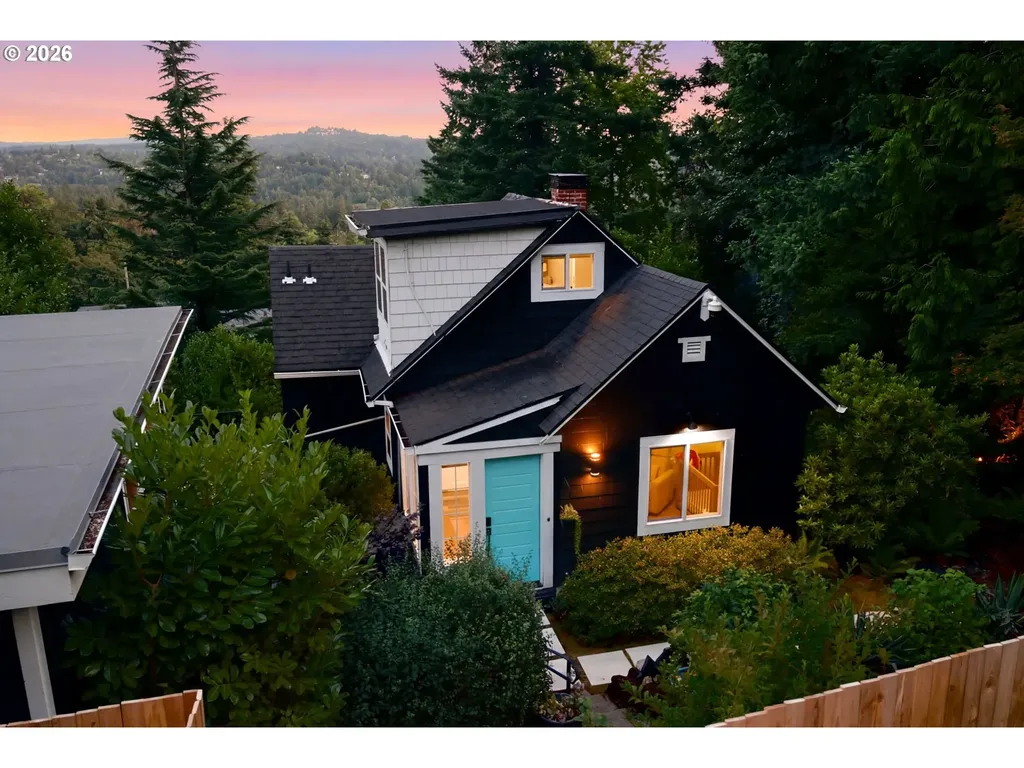 3810 SW Grover Street Portland OR 97221