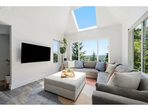 3810 SW Grover Street Portland OR 97221