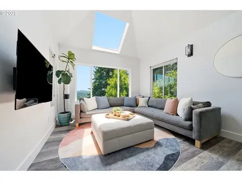 3810 SW Grover Street Portland OR 97221