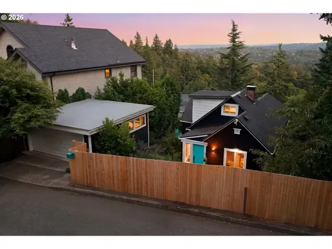 3810 SW Grover Street Portland OR 97221