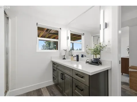 3810 SW Grover Street Portland OR 97221