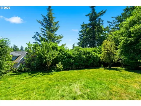 3810 SW Grover Street Portland OR 97221