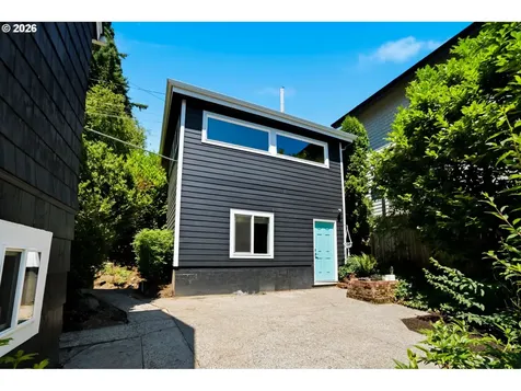 3810 SW Grover Street Portland OR 97221