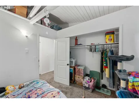 585 S Cammann Street Coos Bay OR 97420