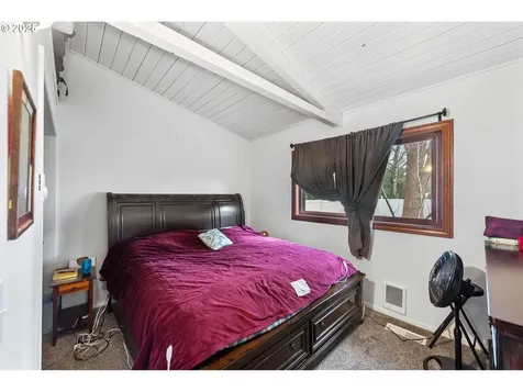 585 S Cammann Street Coos Bay OR 97420