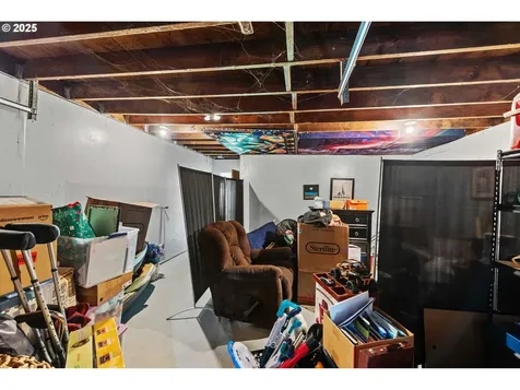 585 S Cammann Street Coos Bay OR 97420