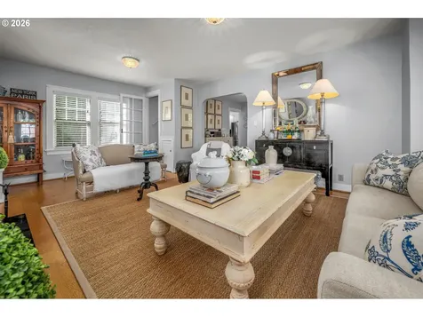 2798 SW Old Orchard Road Portland OR 97201