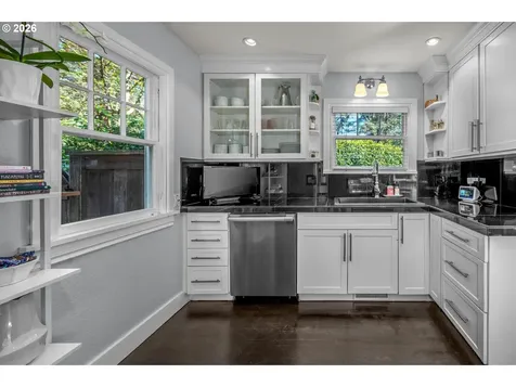 2798 SW Old Orchard Road Portland OR 97201