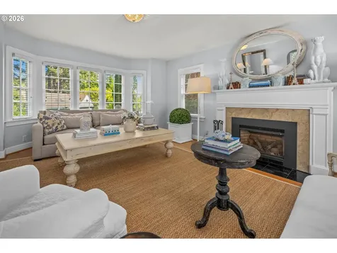2798 SW Old Orchard Road Portland OR 97201